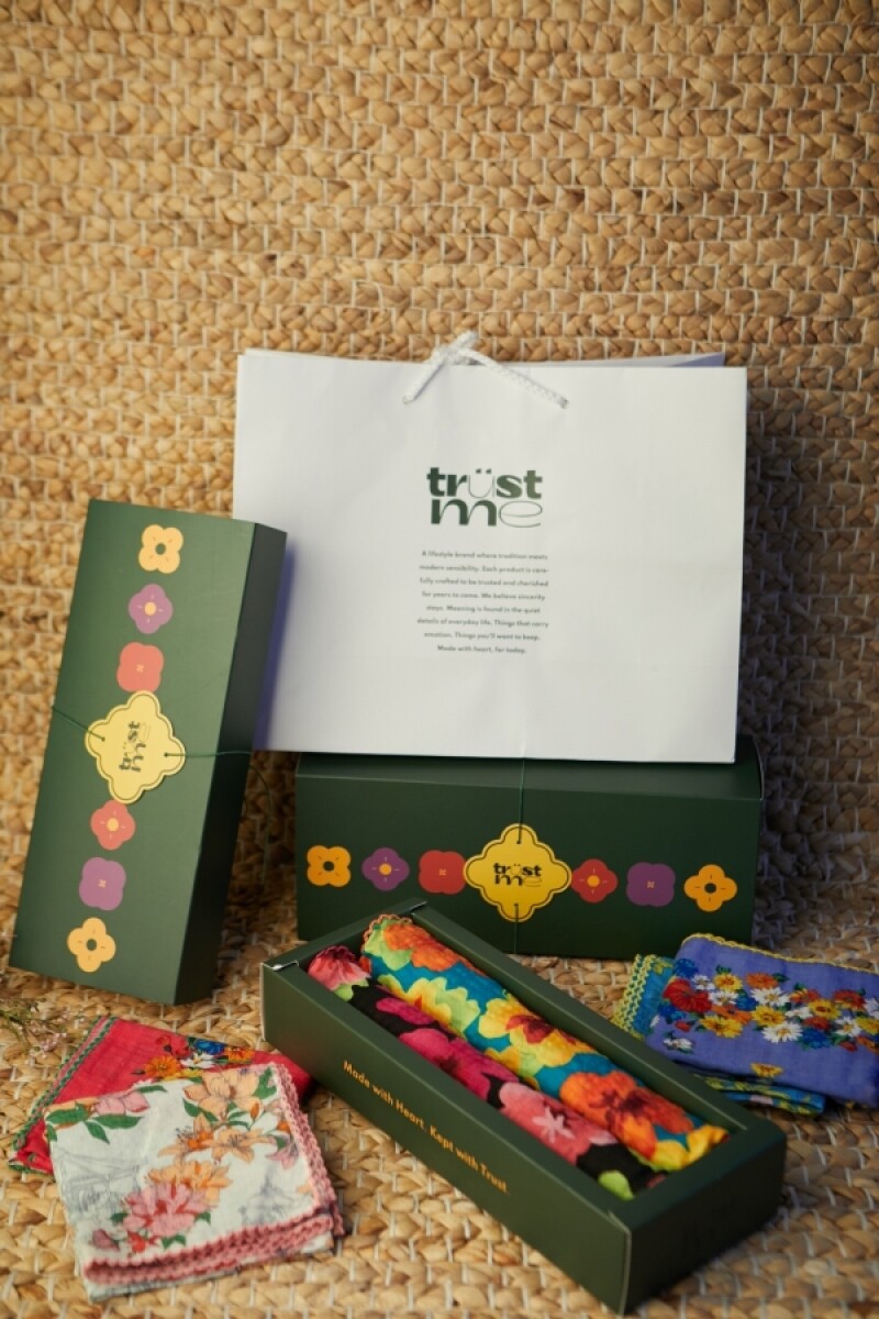 트러스미(TRUST ME),손수건 선물세트